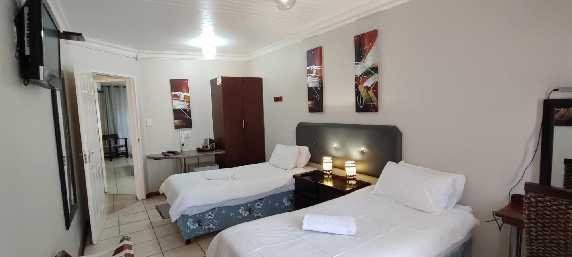 Premiere Guesthouse Bloemfontein Ruang foto